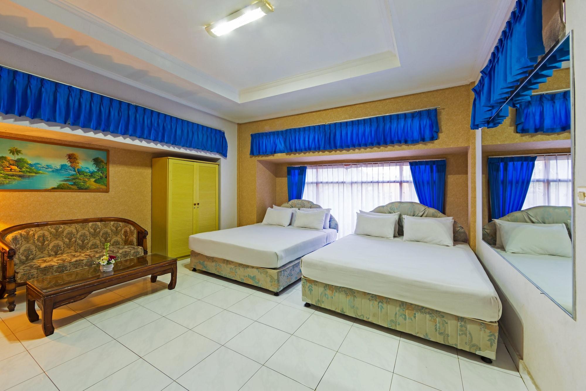 Oyo 3134 Puri Tamu Hotel جيمباران المظهر الخارجي الصورة