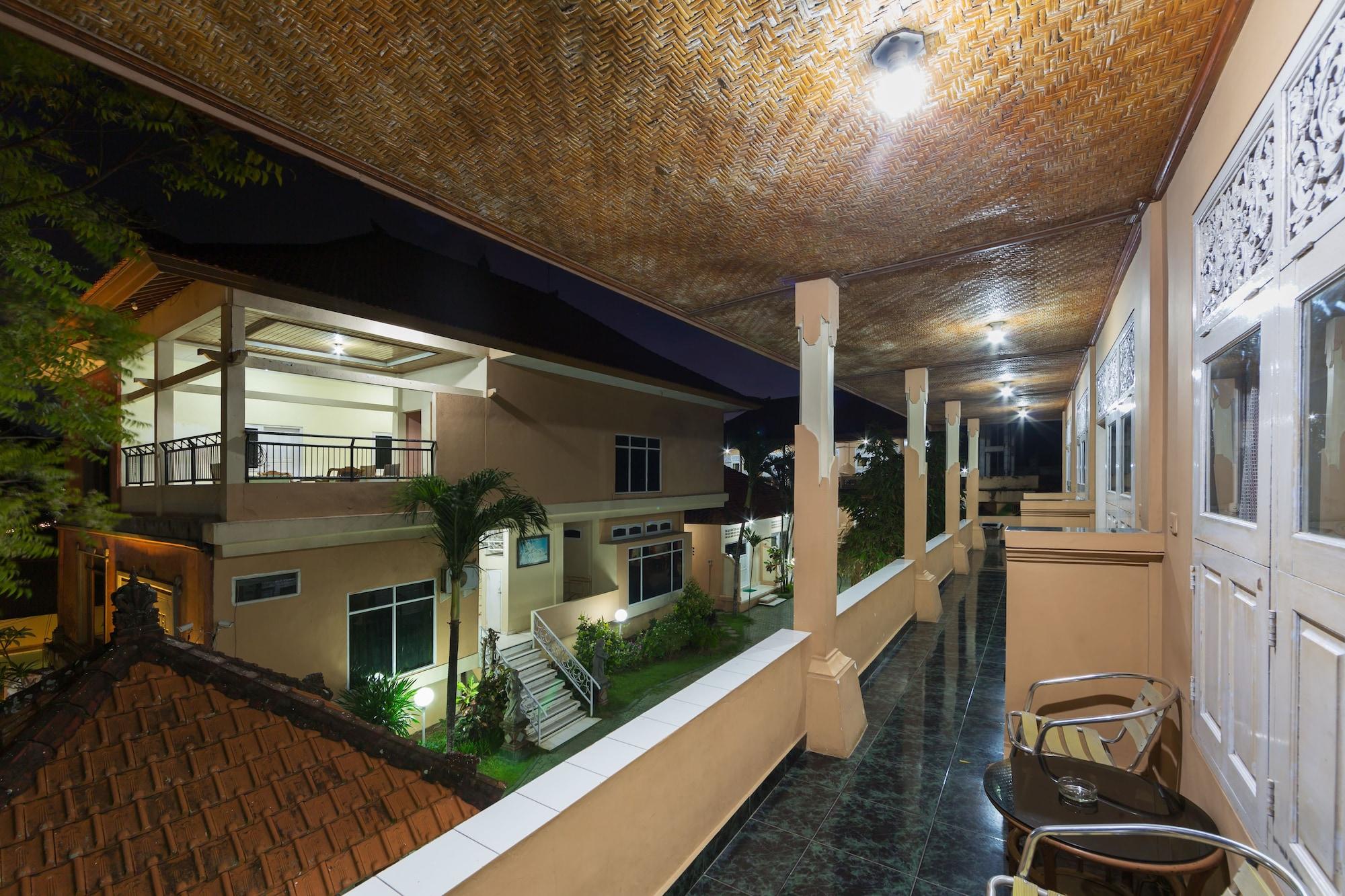 Oyo 3134 Puri Tamu Hotel جيمباران المظهر الخارجي الصورة