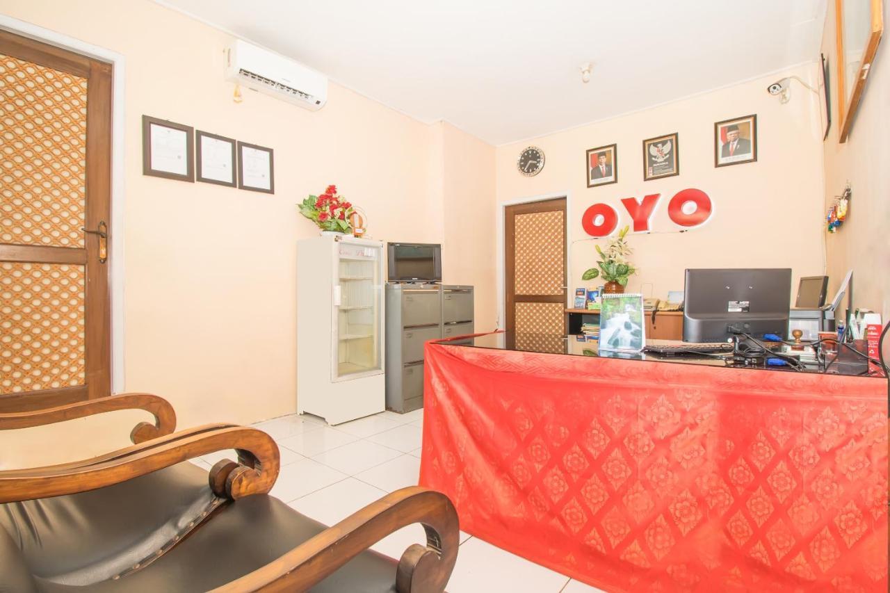 Oyo 3134 Puri Tamu Hotel جيمباران المظهر الخارجي الصورة