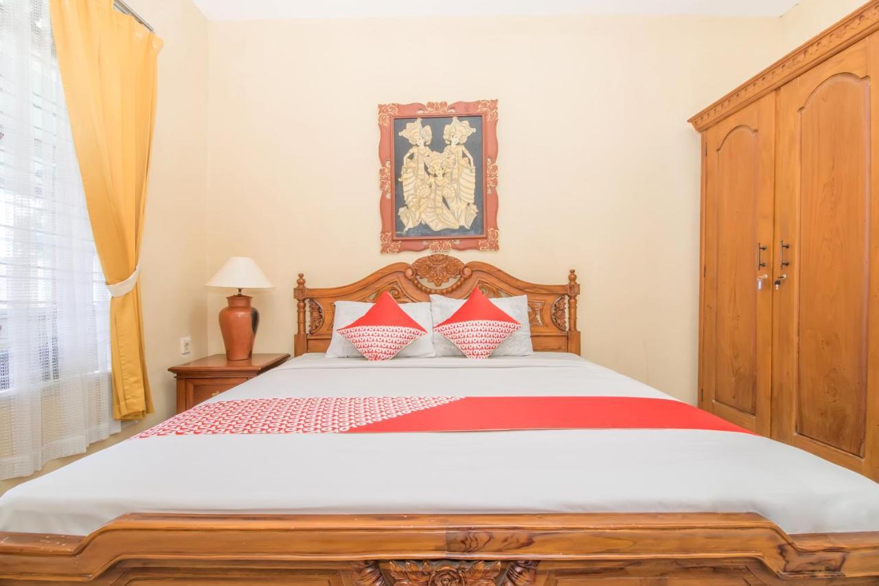 Oyo 3134 Puri Tamu Hotel جيمباران المظهر الخارجي الصورة