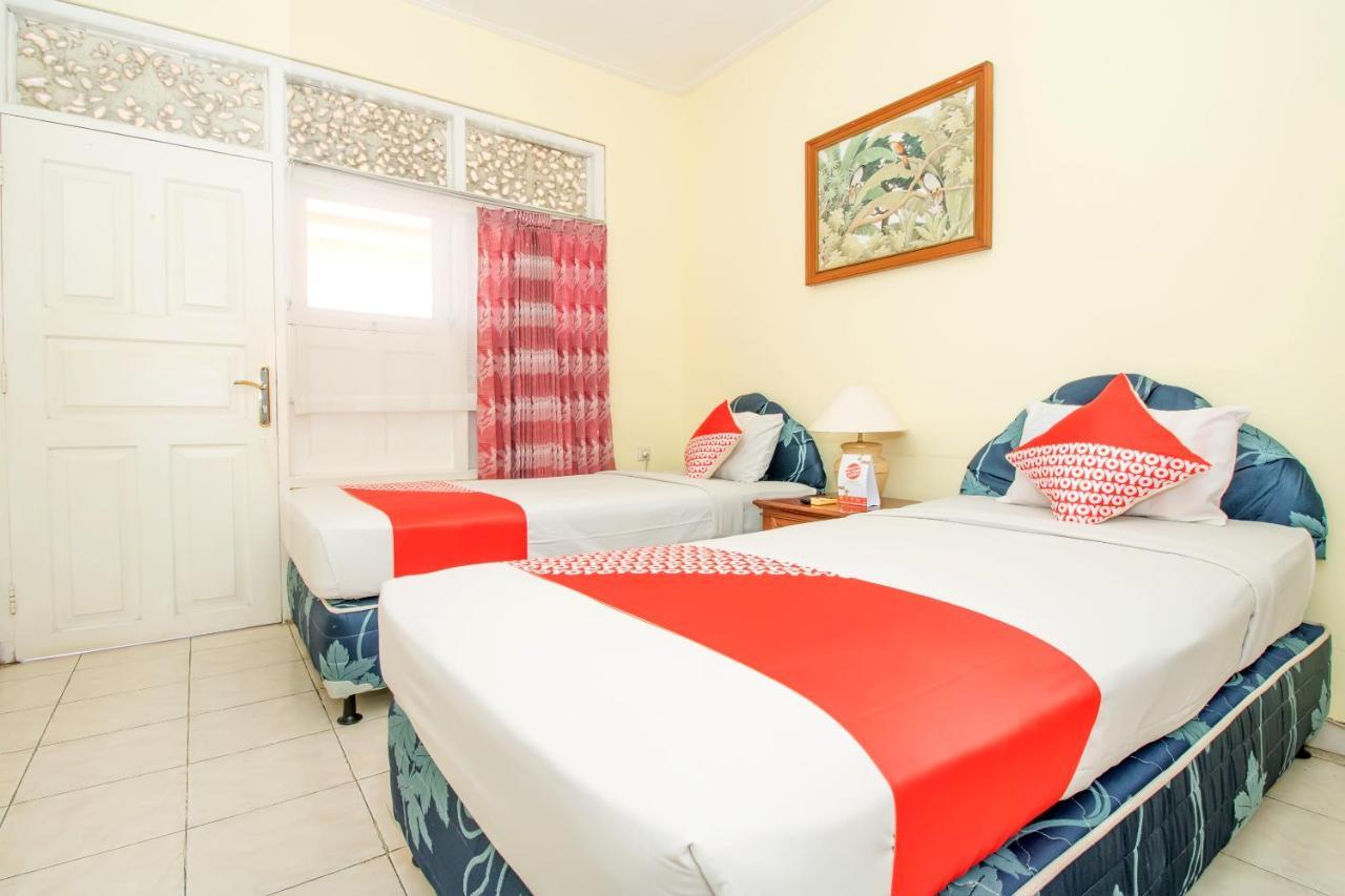 Oyo 3134 Puri Tamu Hotel جيمباران المظهر الخارجي الصورة