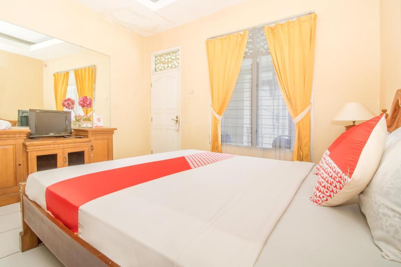 Oyo 3134 Puri Tamu Hotel جيمباران المظهر الخارجي الصورة